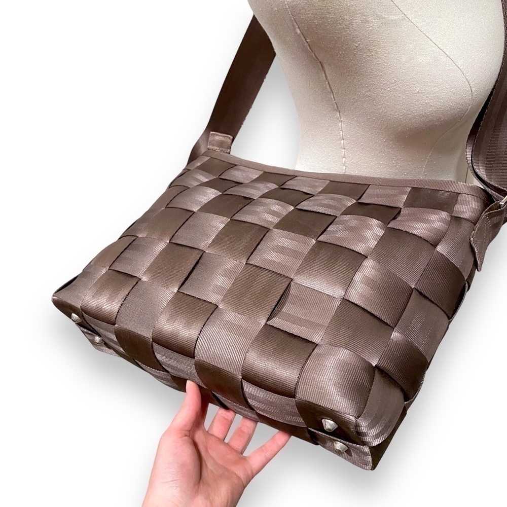 Harvey's Seat Belt Shoulder Crossbody Brown Original Large Tote Bag - Picture 2 of 9